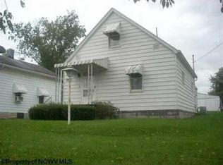 3435 Collins Ferry Rd, Morgantown, WV 26505