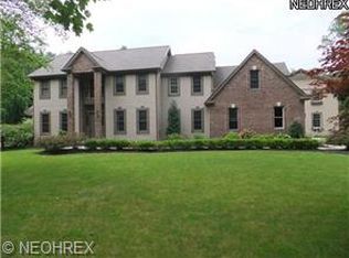 11900 Wellesley Ln, Chardon, OH 44024