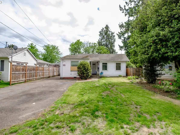 7512 SE Reedway St, Portland, OR 97206