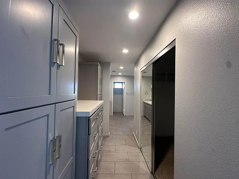 4 Saturn Cir — Photo 25