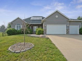 765 34th Ave, Marion, IA 52302