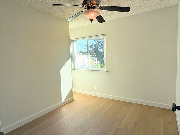 4th image of 629 N Pomona Ave APT B
