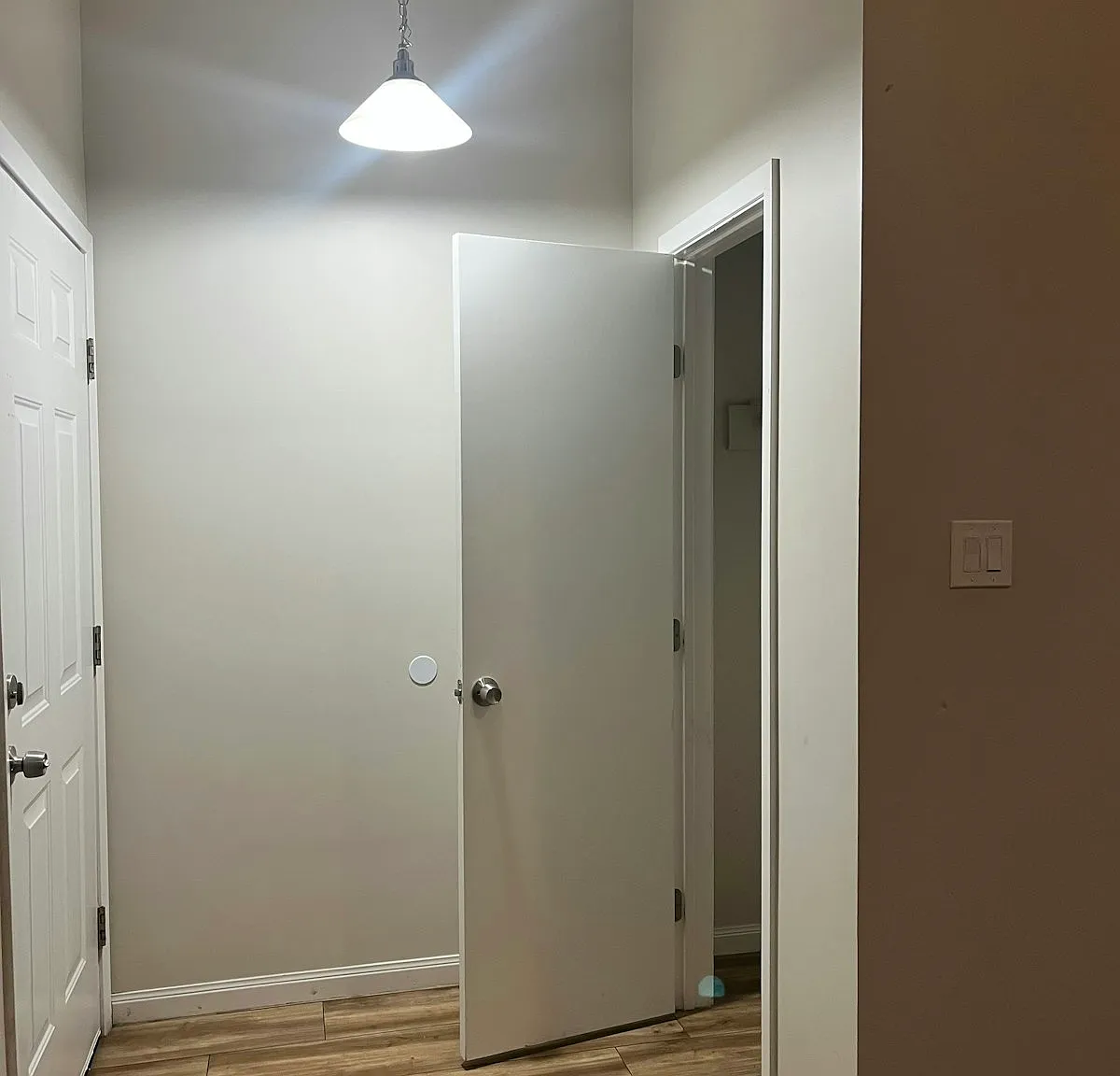 1904 Hearthstone Drive, Unit 102 — Photo 4