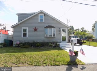 803 3rd Ave, Croydon, PA 19021