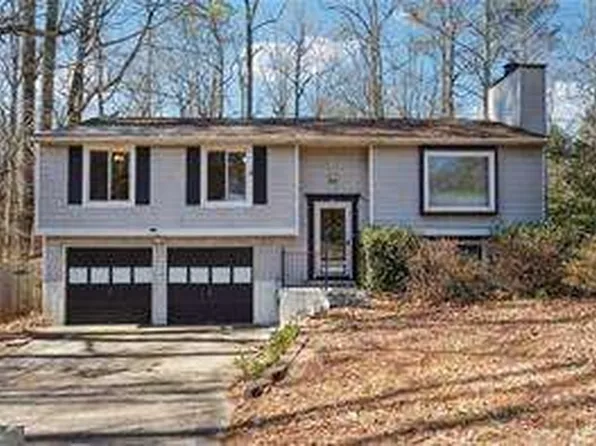 190 Hembree Forest Cir, Roswell, GA 30076