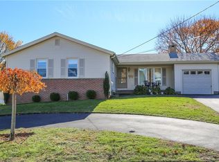 31 Frances Dr, Cranston, RI 02920