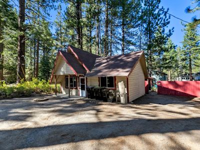 723 James Ave, South Lake Tahoe, CA, 96150