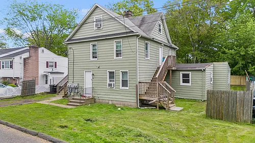 90 Everett St #2 Photo 1