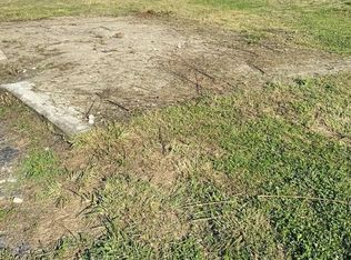 102 Wagner St, Cabin Creek, WV 25035