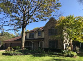 1114 Johnson Dr, Naperville, IL