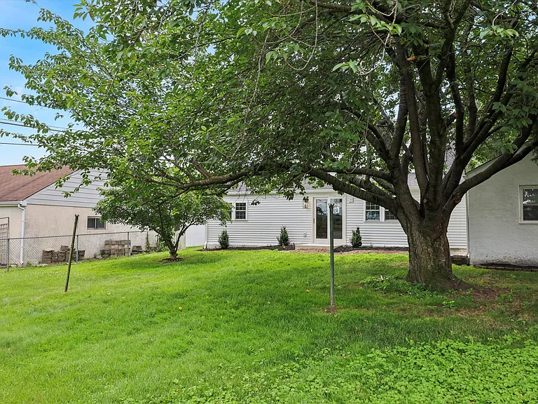 3 Wilmer Ave — Photo 67