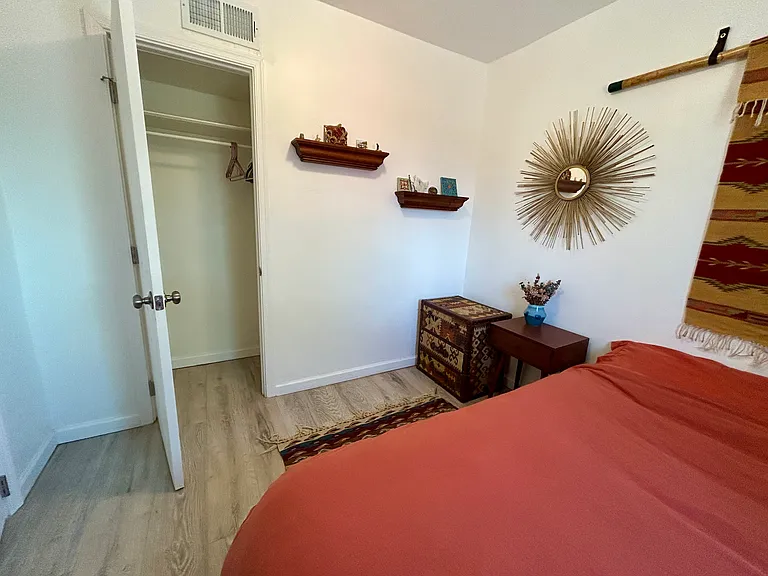 206 E 24th St #1/2 — Photo 8