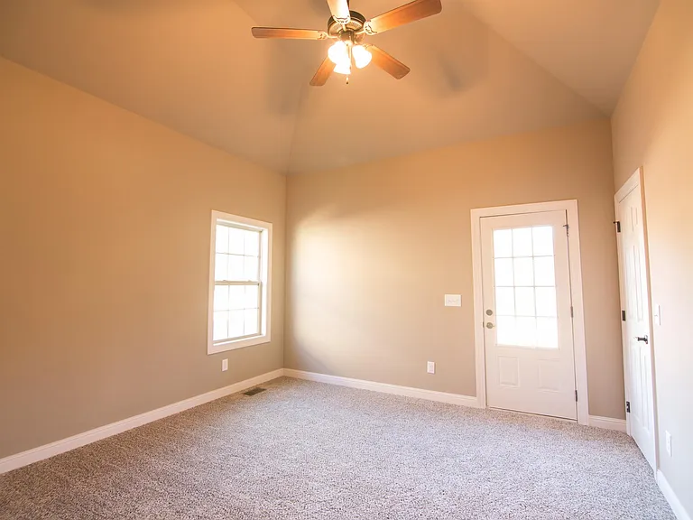 374 Big Station Camp Blvd #B — Photo 12