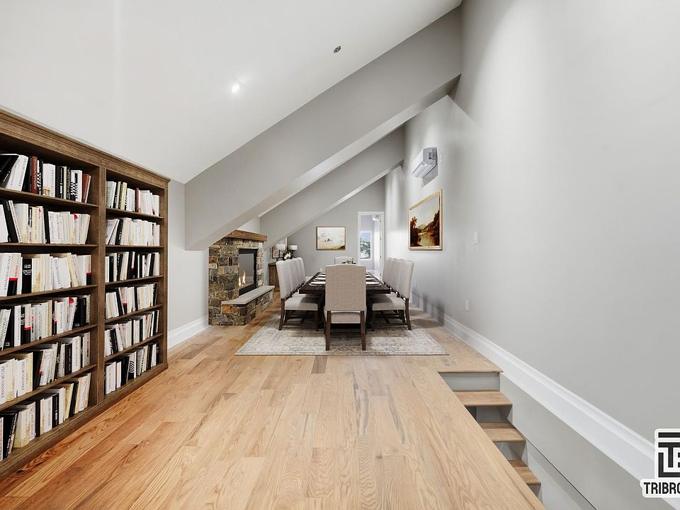 1st image of 129 Russell St #3A