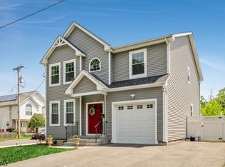 75 Bowlby St, Dover, NJ 07801