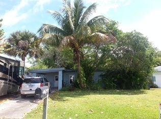 312 Granada St, Fort Pierce, FL 34950