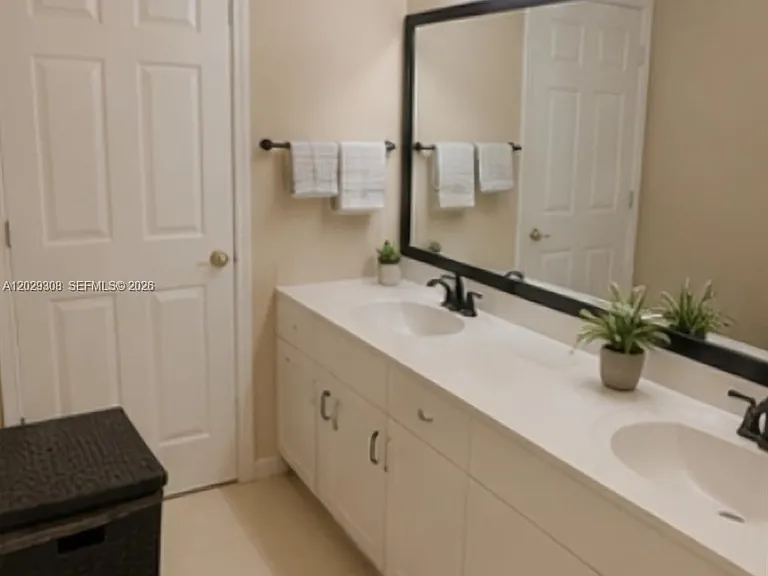 16143 Emerald Cove Rd — Photo 5