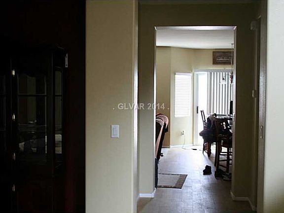 4th image of 5512 Oatfield St