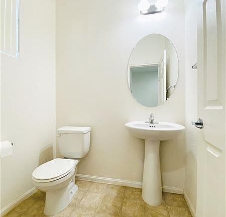 5th image of 2567 Rainbow River Dr