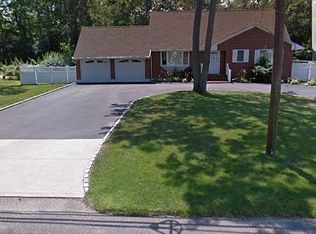 2246 Julia Goldbach Ave, Ronkonkoma, NY 11779