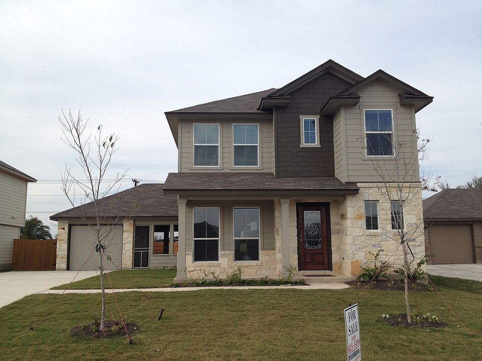 471 Magnolia Wind