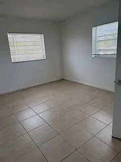 2285 NE 172nd St #15 — Photo 18