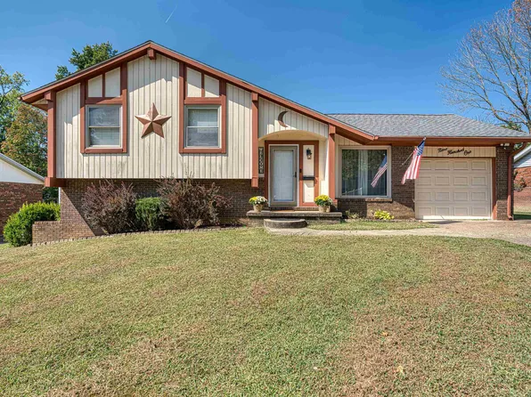 901 Forest Glen Dr, Evansville, IN 47712