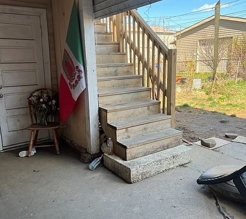 3rd image of 4115 S Maplewood Ave