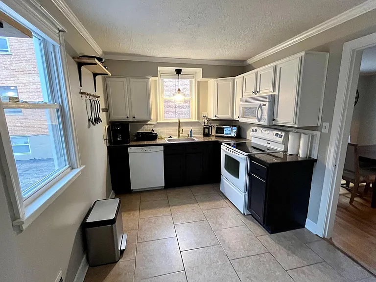 6329 Cambridge Ave — Photo 24