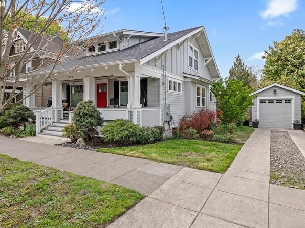2233 SE 26th Ave, Portland, OR 97214