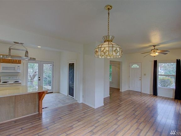 5th image of 1315 Oxford Ave