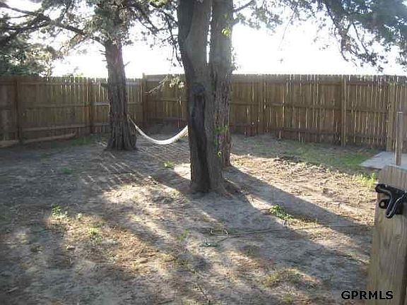 3rd image of 301 McGinns Lk