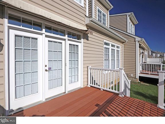 4th image of 1041 Balfour Cir