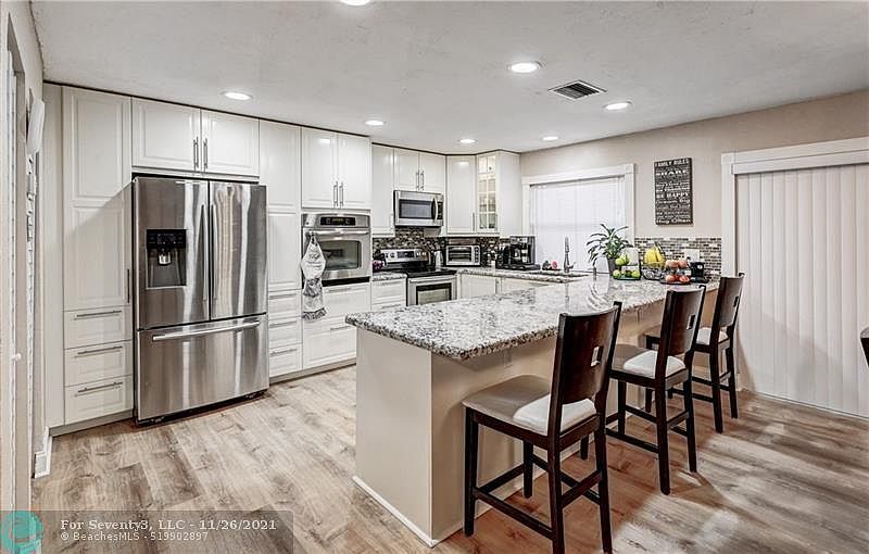 1st image of 4353 Coral Springs Dr #1D