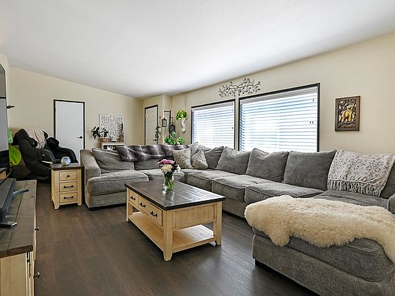4th image of 633 E Archwood Dr Unit 7