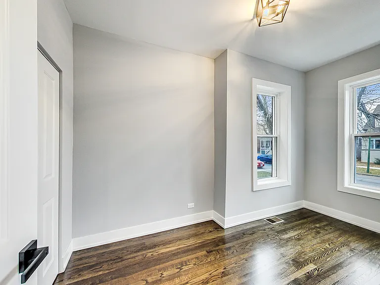 4515 N Christiana Ave #1 — Photo 11
