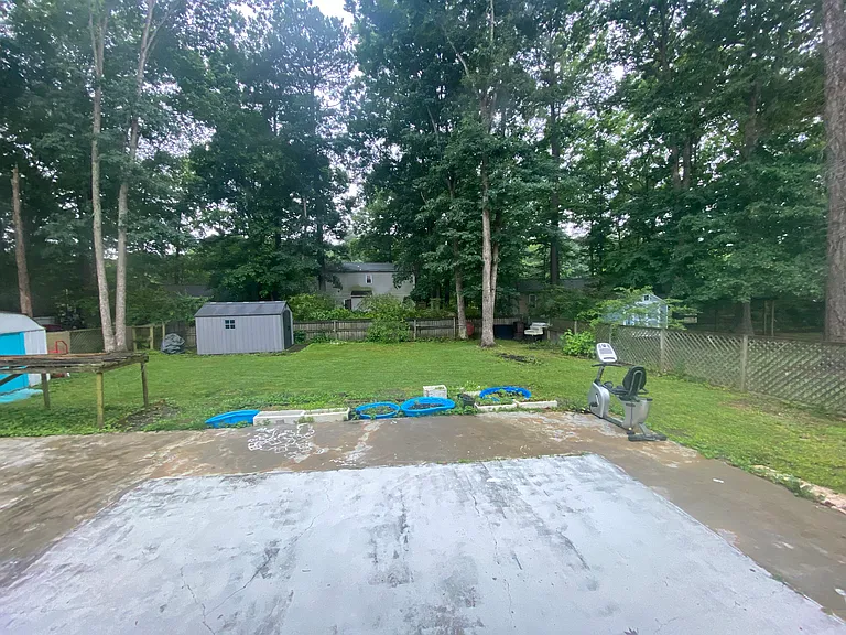 10917 Granada Rd — Photo 12