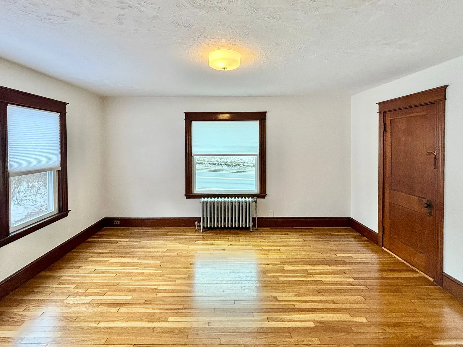 2 bed, 1100 sqft, $2,450 — Photo 2