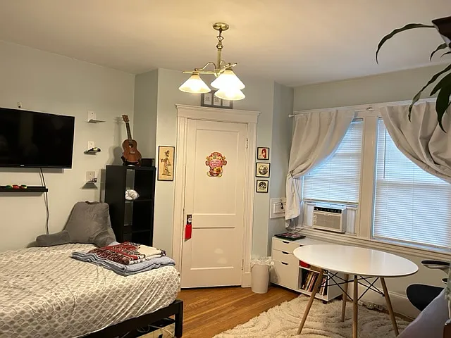 122 Belmont St — Photo 19