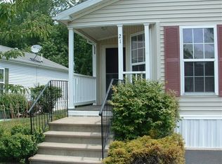 21 Laurel Cir, East Windsor, CT 06088