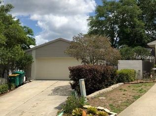 13 Hibiscus Ct, Eustis, FL 32726