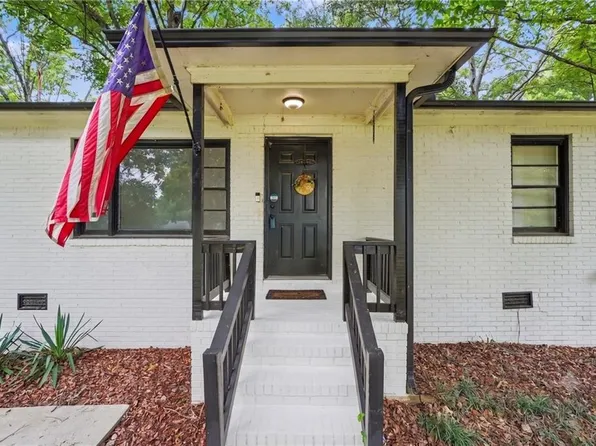 115 Highland Cir, Stockbridge, GA 30281