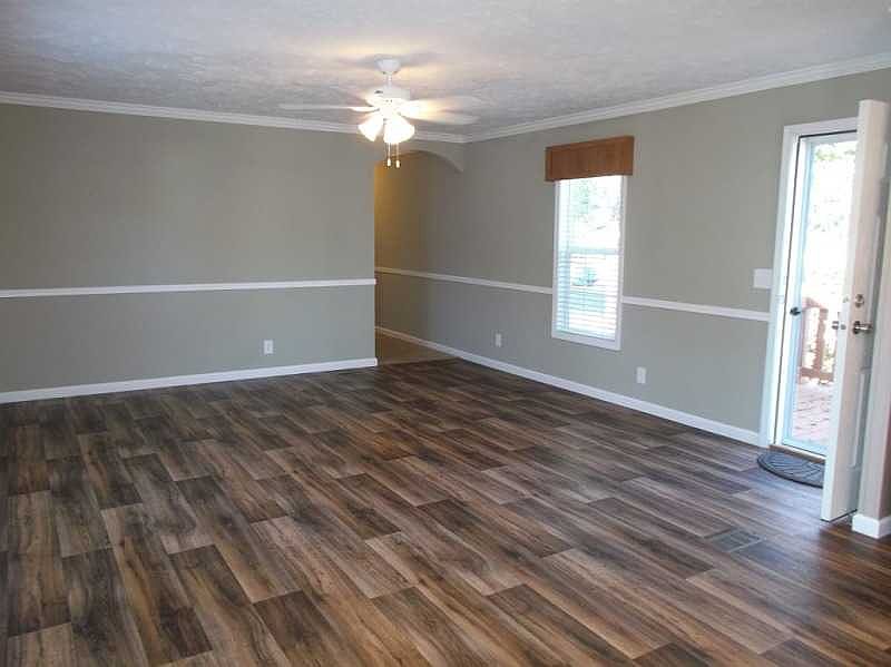 2nd image of 406 Grandview Rd