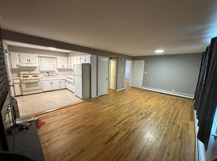 15617 Cryders Ln, Whitestone, NY 11357