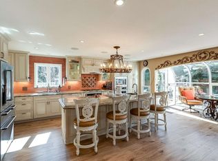 6044 Donna Ct, Rohnert Park, CA 94928