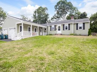 79 Bellows Cir, Abington, MA 02351