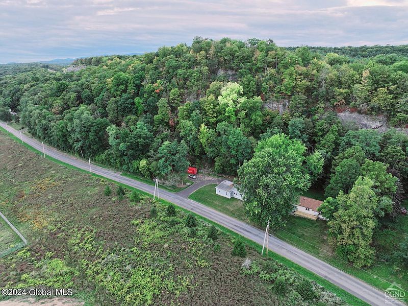 5th image of 281 Bronck Mill Road