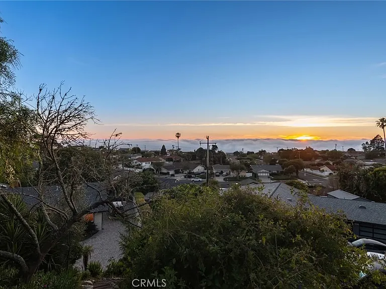28068 Santona Dr — Photo 9