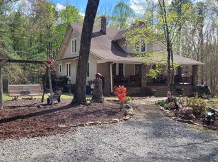 1056 Possum Trot Rd, Blacksburg, SC 29702