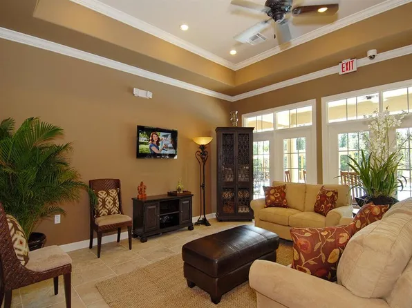 Abita View Apartments